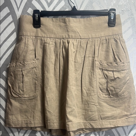 Old Navy Dresses & Skirts - Old Navy Tan Cargo Skater Mini Skirt Casual